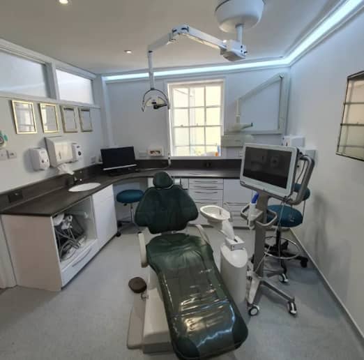 Predent General, Cosmetic & Implant Dentistry